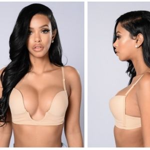 Brand New in Box No show Bra in Nude 34C